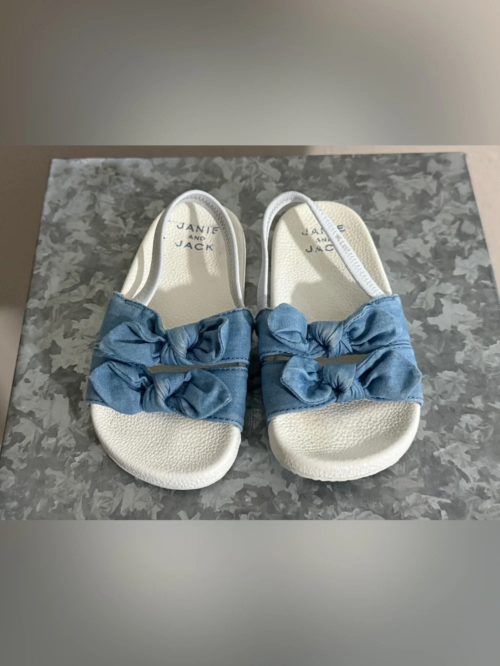 Janie and Jack Blue Chambray Bow Slingback Slide Sandals, Size 8